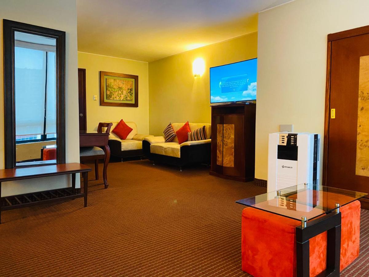 Hotel Continental Лима Екстериор снимка