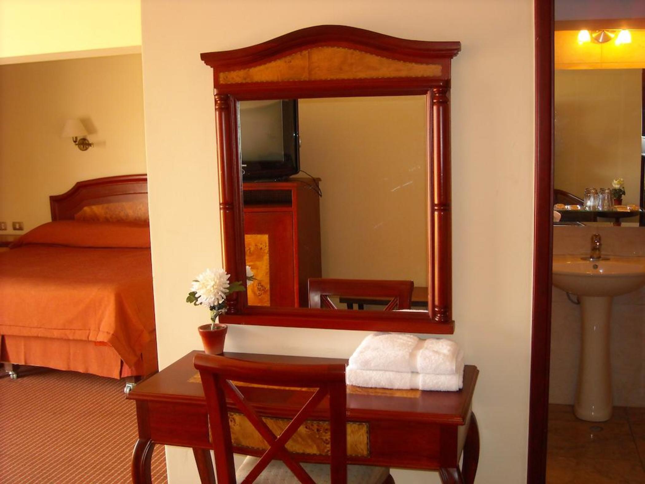 Hotel Continental Лима Екстериор снимка