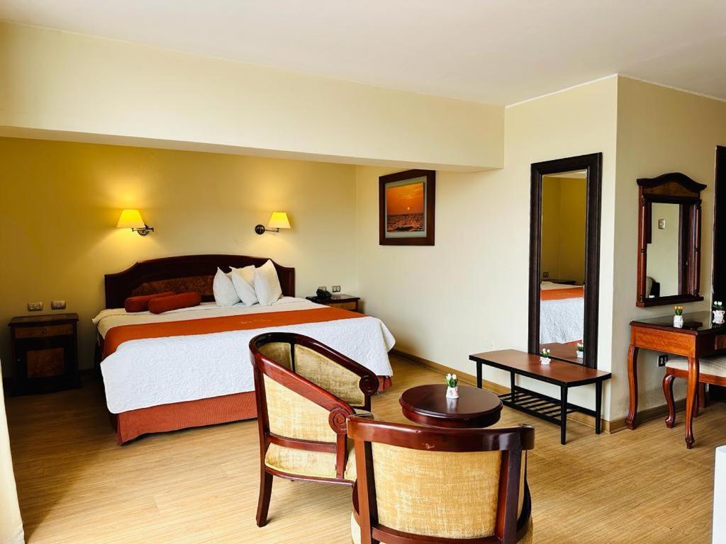 Hotel Continental Лима Екстериор снимка