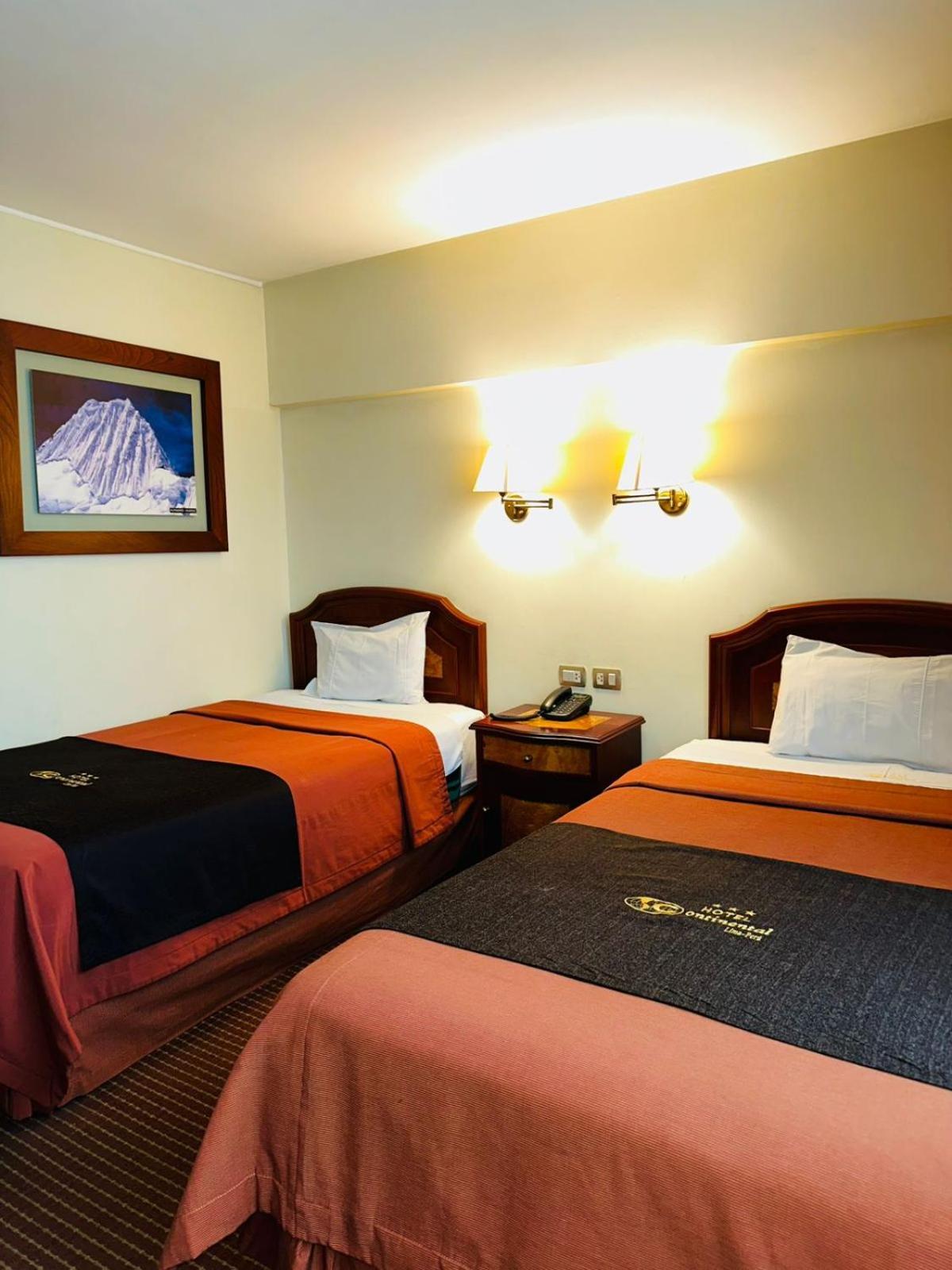 Hotel Continental Лима Екстериор снимка